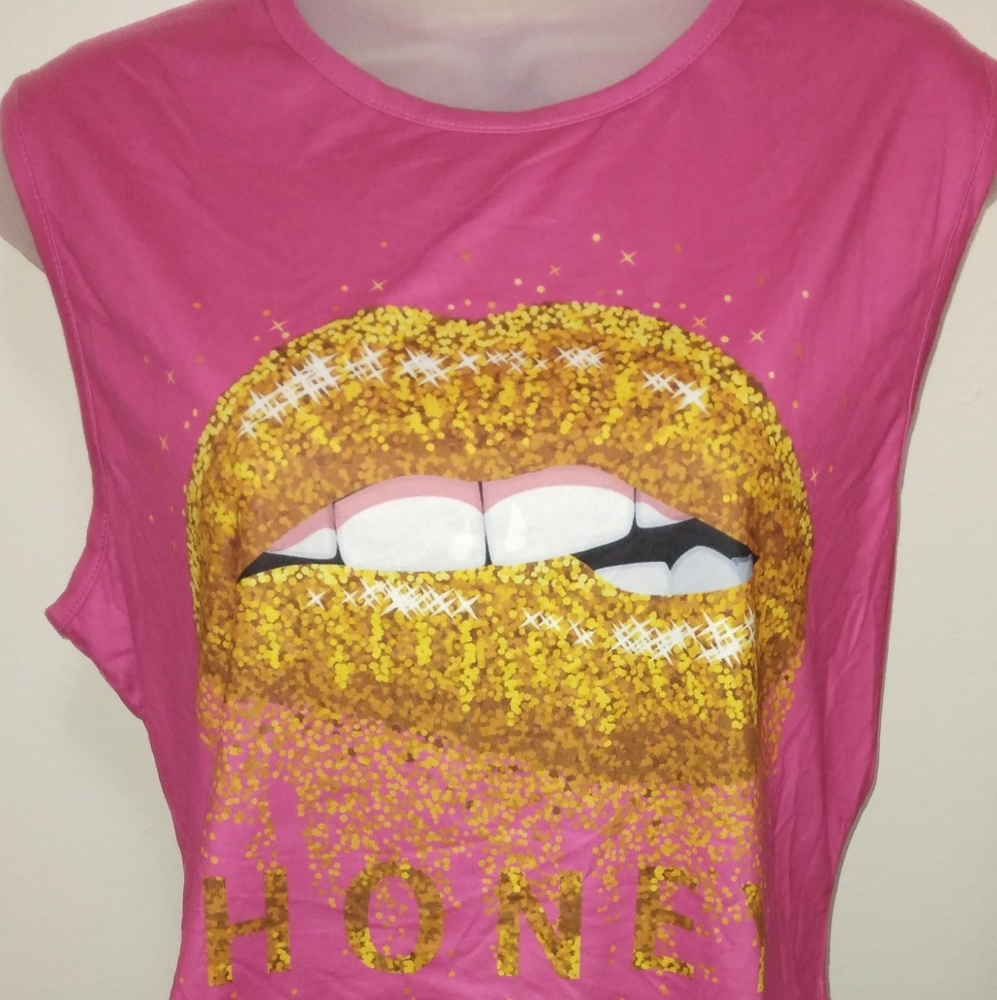 Hot pink and gold summer short set for women